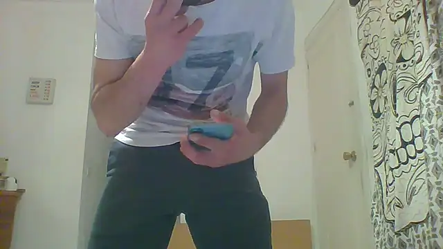 calienteatope online show from April 19, 2026, 1:16 am