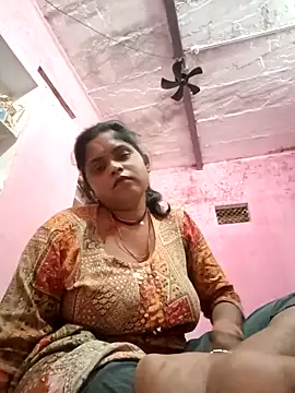 Manya cute online show from October 19, 2025, 2:29 pm