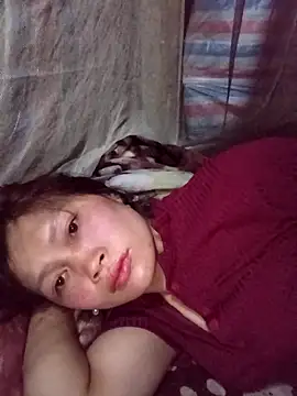 siusiu-00 online show from April 12, 2026, 9:42 pm