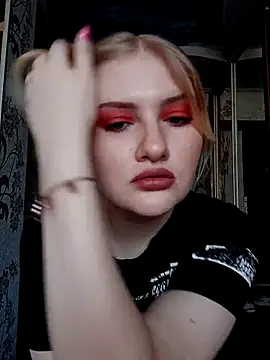 Snapshot of karkinn chatting on March 16, 2026, 11:47 am karkinn online show from March 16, 2026, 11:47 am