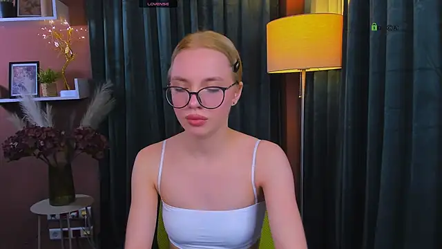 sendi cais online show from April 17, 2026, 6:44 pm