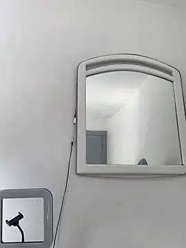 La-Gatiita-trans online show from February 15, 2026, 2:47 pm