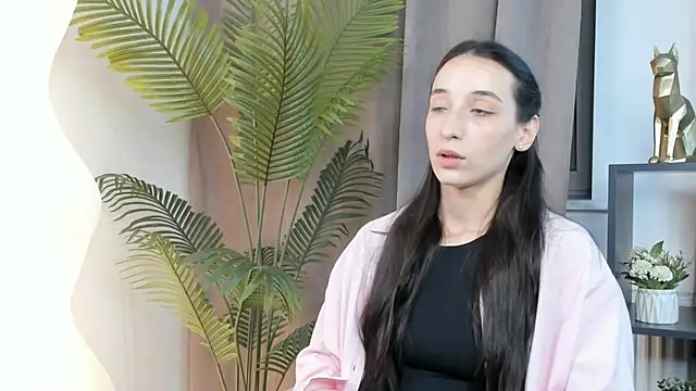Snapshot of HayleySalahubdin chatting on October 15, 2025, 4:07 pm HayleySalahubdin online show from October 15, 2025, 4:07 pm