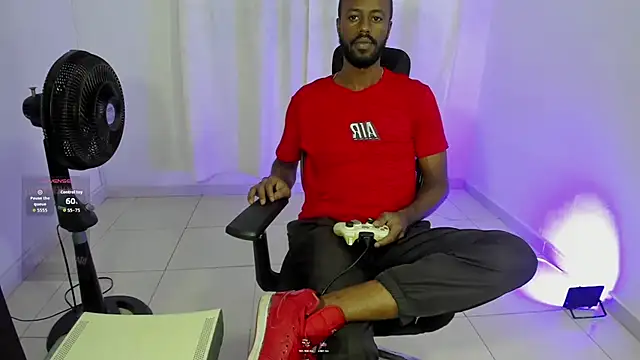 BenhtenBlack25 online show from October 27, 2025, 7:07 pm