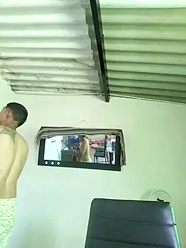 Snapshot of RennySem chatting on October 15, 2025, 4:18 pm RennySem online show from October 15, 2025, 4:18 pm