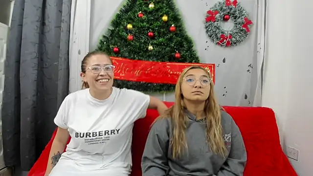 Snapshot of lesb_milf chatting on January 3, 2025, 11:44 pm lesb milf online show from January 3, 2025, 11:44 pm