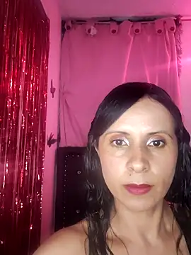 Snapshot of irebbeca_sexy12 chatting on October 19, 2025, 10:21 pm irebbeca sexy12 online show from October 19, 2025, 10:21 pm