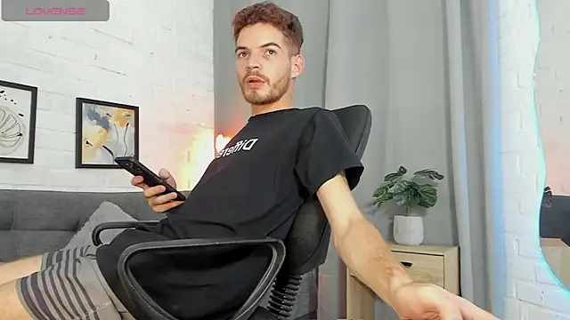 MATEO HUNTER online show from November 10, 2025, 3:16 am