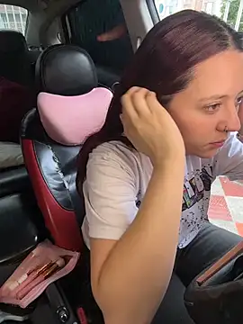 Zoe fire online show from December 21, 2025, 12:12 pm