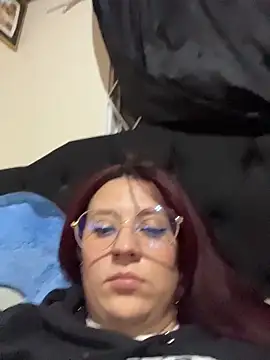 Zoe fire online show from December 22, 2025, 11:35 pm