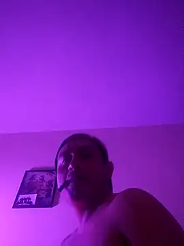 Snapshot of checheludo23 chatting on February 7, 2026, 6:50 am checheludo23 online show from February 7, 2026, 6:50 am