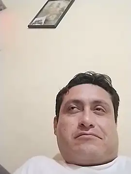 checheludo23 online show from June 5, 2026, 4:41 am