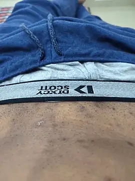 Akki19989 online show from October 15, 2025, 12:38 pm