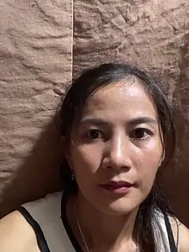 Snapshot of Miss-World00 chatting on October 18, 2025, 2:58 am Miss-World00 online show from October 18, 2025, 2:58 am