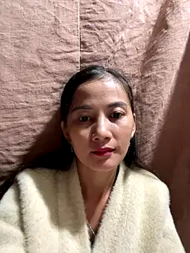 Snapshot of Miss-World00 chatting on October 23, 2025, 12:21 am Miss-World00 online show from October 23, 2025, 12:21 am