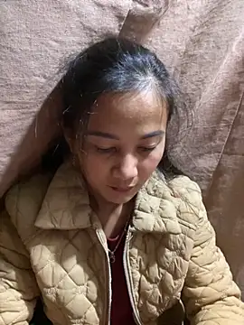 Miss-World00 online show from November 18, 2025, 9:19 pm