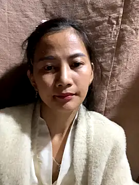 Miss-World00 online show from November 22, 2025, 9:47 pm