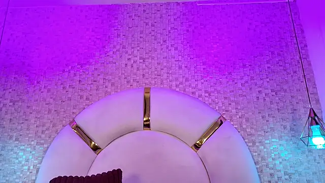 Snapshot of emmy_rose25 chatting on February 26, 2026, 11:42 am emmy rose25 online show from February 26, 2026, 11:42 am