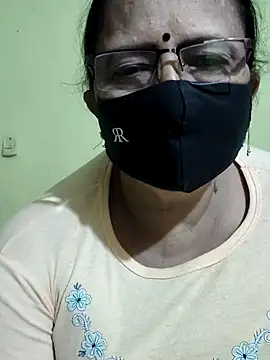 Snapshot of Anasuyatelugu chatting on December 5, 2025, 4:47 pm Anasuyatelugu online show from December 5, 2025, 4:47 pm