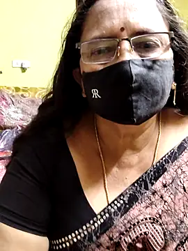 Snapshot of Anasuyatelugu chatting on February 12, 2026, 1:22 am Anasuyatelugu online show from February 12, 2026, 1:22 am