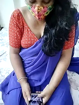 Hot Boude online show from October 19, 2025, 8:15 am