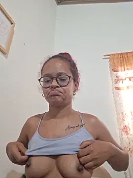 Snapshot of SHARON_ROS chatting on October 15, 2025, 7:14 pm SHARON ROS online show from October 15, 2025, 7:14 pm