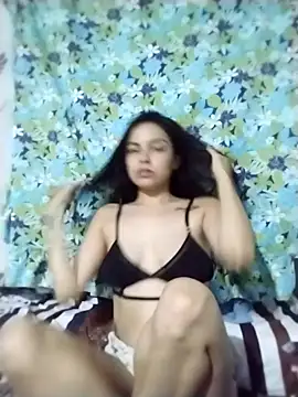 Snapshot of AriannaRose chatting on November 5, 2025, 3:39 am AriannaRose online show from November 5, 2025, 3:39 am