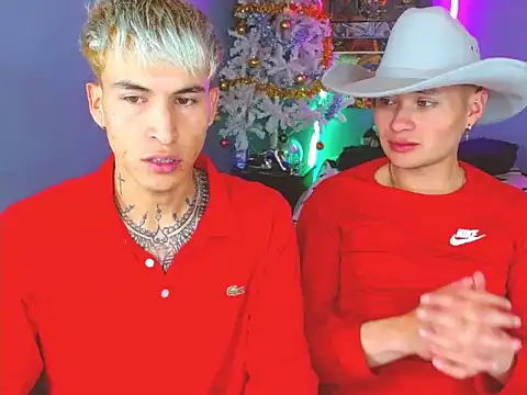 Snapshot of Latin_boysxxxx chatting on November 2, 2025, 11:29 pm Latin boysxxxx online show from November 2, 2025, 11:29 pm