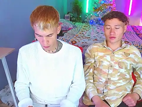 Snapshot of Latin_boysxxxx chatting on December 17, 2025, 3:18 pm Latin boysxxxx online show from December 17, 2025, 3:18 pm