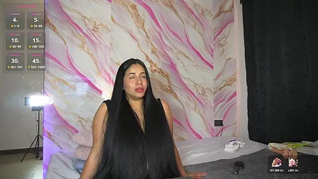 Snapshot of zoe_longhair chatting on May 27, 2026, 7:44 pm zoe longhair online show from May 27, 2026, 7:44 pm