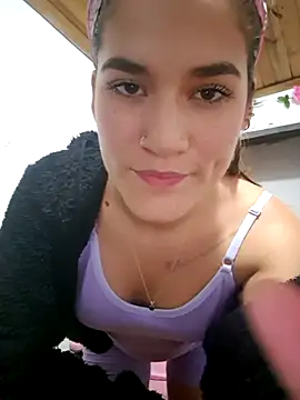 Gigihairy online show from October 18, 2025, 11:05 pm