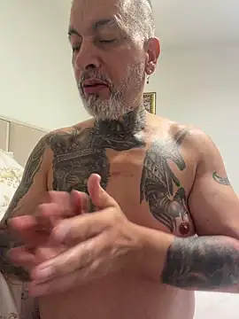 Snapshot of roygomez chatting on October 30, 2025, 7:36 pm roygomez online show from October 30, 2025, 7:36 pm