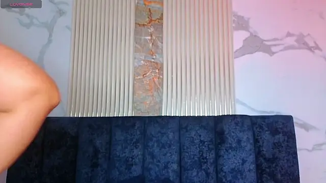 MarScarlett online show from February 26, 2026, 11:42 am