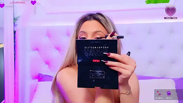 AriannaSins online show from December 18, 2025, 1:17 pm