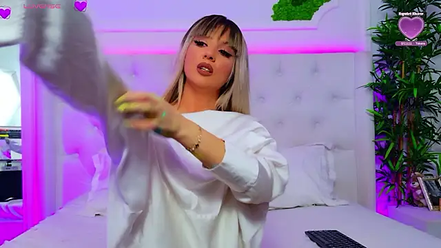 AriannaSins online show from February 5, 2026, 3:05 pm