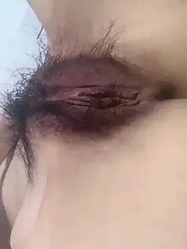 jju9970 online show from October 27, 2025, 5:44 am