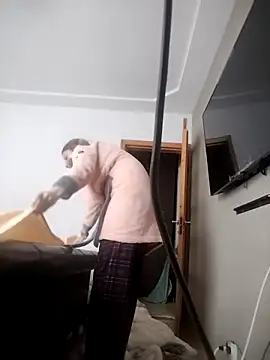 SandyCassie online show from November 21, 2025, 8:13 am