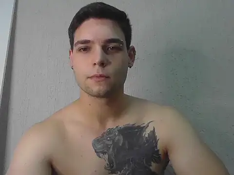 Zure-xxx online show from February 5, 2026, 11:31 pm