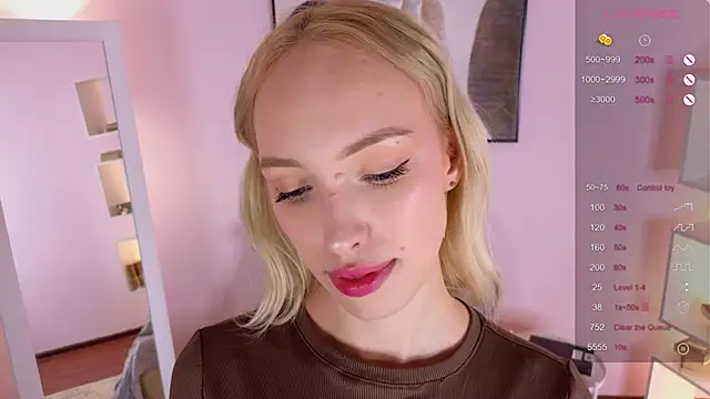 Grace Glend online show from November 26, 2025, 10:11 pm