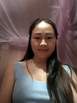 Spring-mky online show from November 4, 2025, 3:33 pm