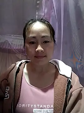 Spring-mky online show from December 17, 2025, 1:22 am