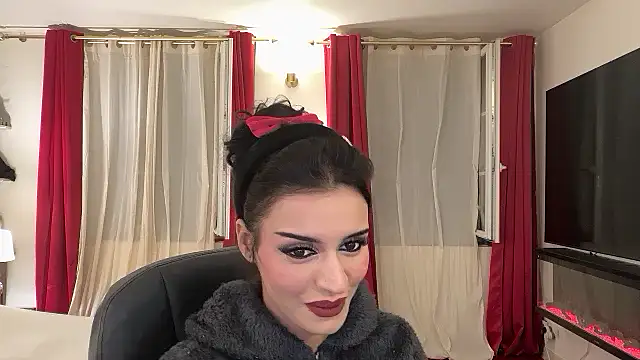 Snapshot of Lailawick chatting on March 11, 2026, 8:15 pm Lailawick online show from March 11, 2026, 8:15 pm