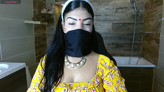 Iniya Parul online show from June 1, 2026, 2:41 pm
