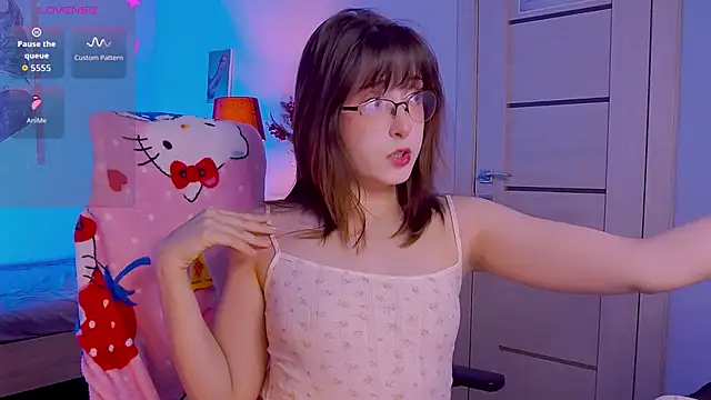 Soffi Toffi online show from January 6, 2026, 10:52 am