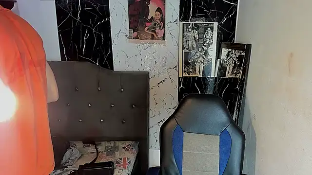 Stormandloganxxx online show from January 5, 2026, 7:50 pm