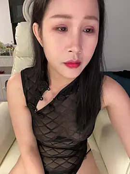 littlesluttycat online show from February 15, 2026, 6:04 pm