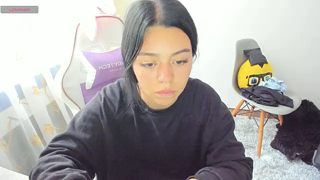 Midori rosse online show from January 12, 2026, 6:46 pm