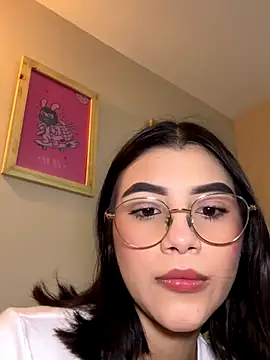 Julietalcl online show from November 24, 2025, 11:04 pm