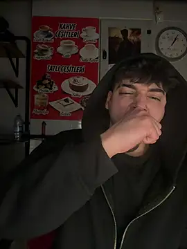 emir343475 online show from April 4, 2026, 10:07 pm