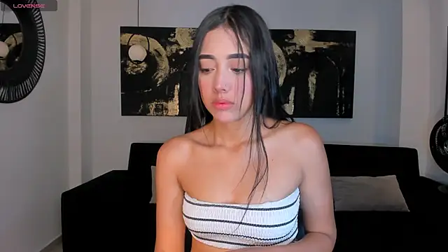 Snapshot of ScarlettBlaze_ chatting on December 5, 2025, 12:03 pm ScarlettBlaze online show from December 5, 2025, 12:03 pm